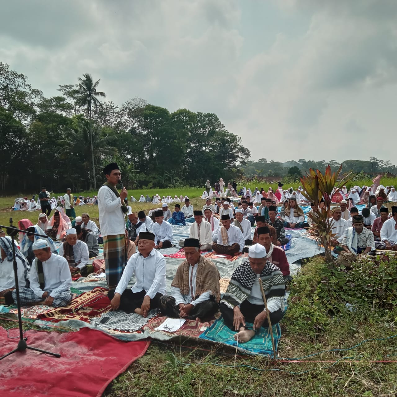 Pelaksanaan Sholat Istisqo di Desa Lumbungsari