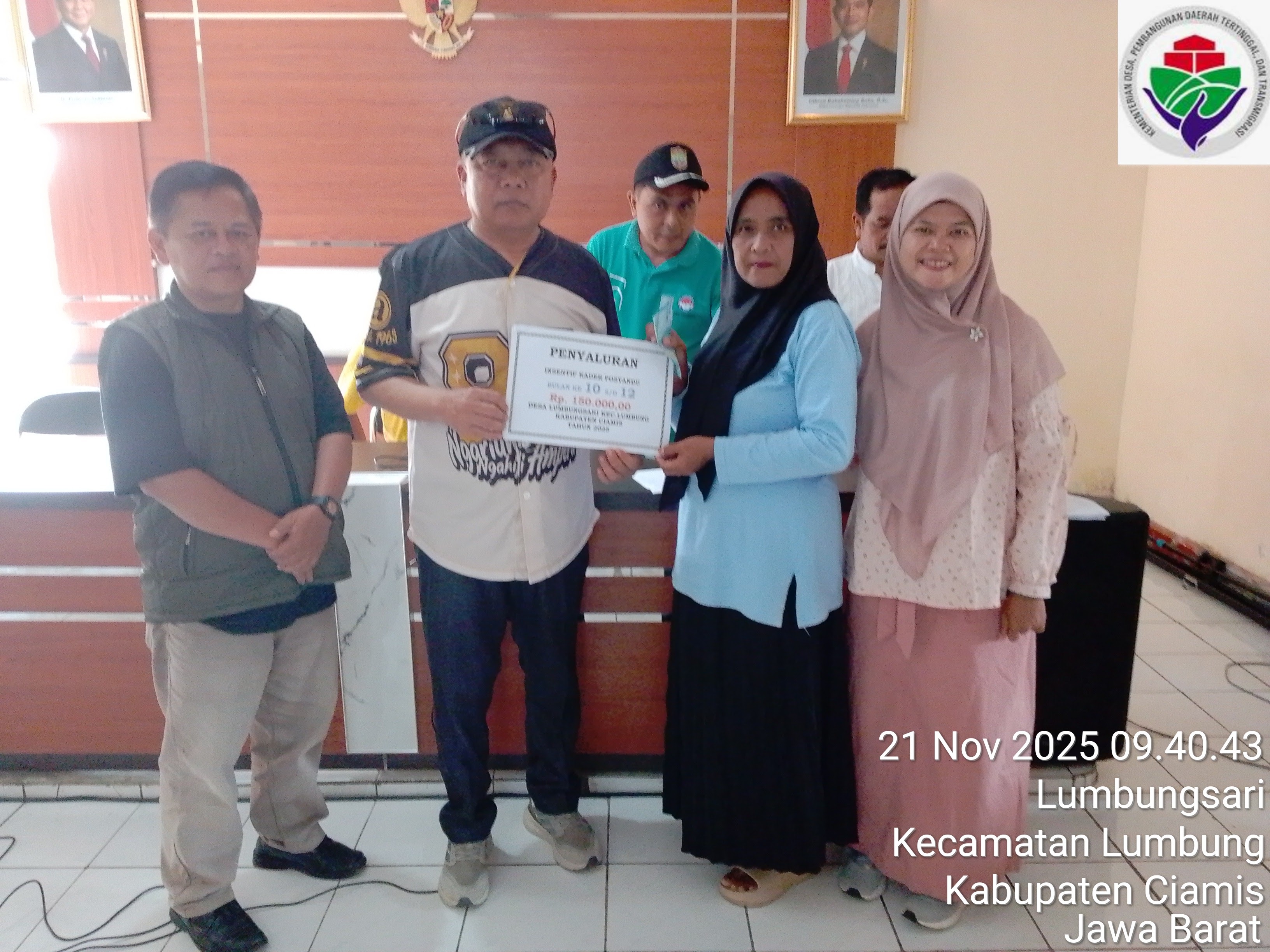 Desa Lumbungsari Gelar Pembinaan Kader Posyandu untuk Percepatan Zero Stunting